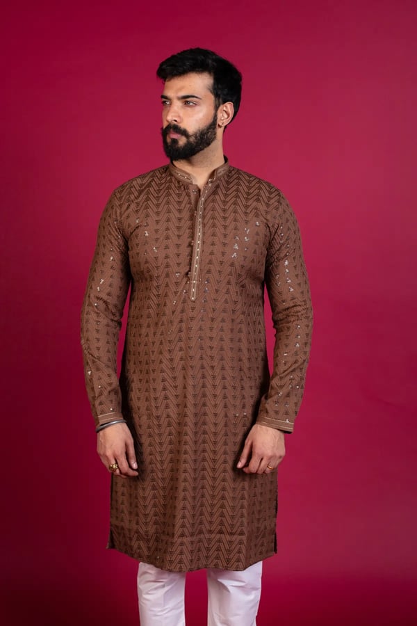 Men's 2 piece embroidered kurta pyjama - Image 3