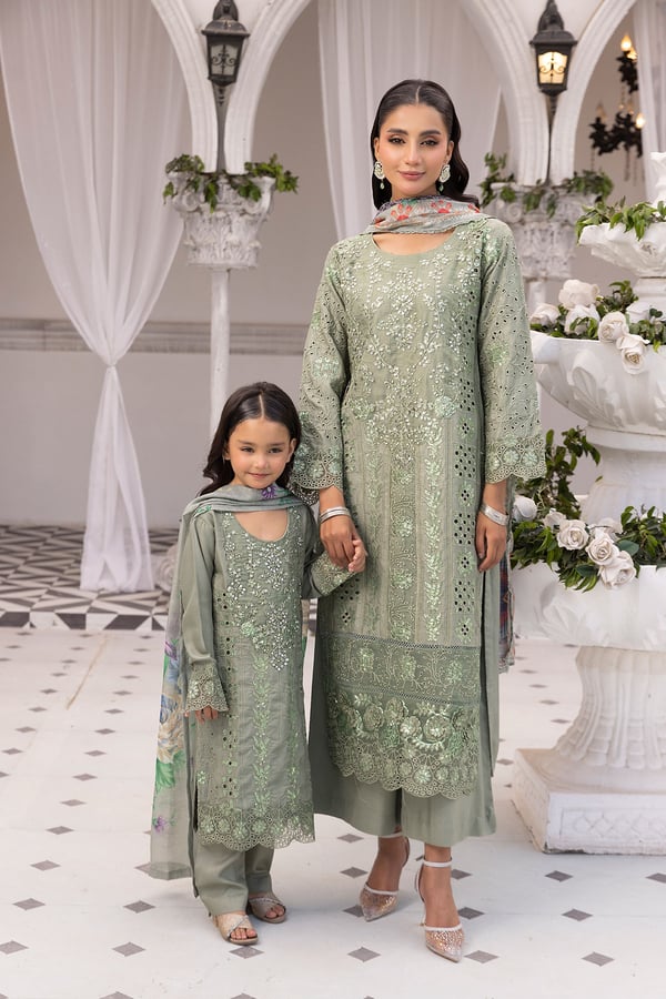 Amelia Eid collection kids 3 piece mother and daughter collection - Image 4