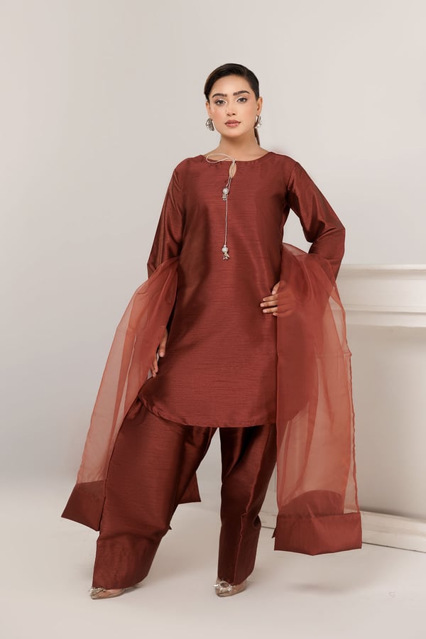 Shiffonz Eid 2025 3 piece casual farshi shalwar collection
