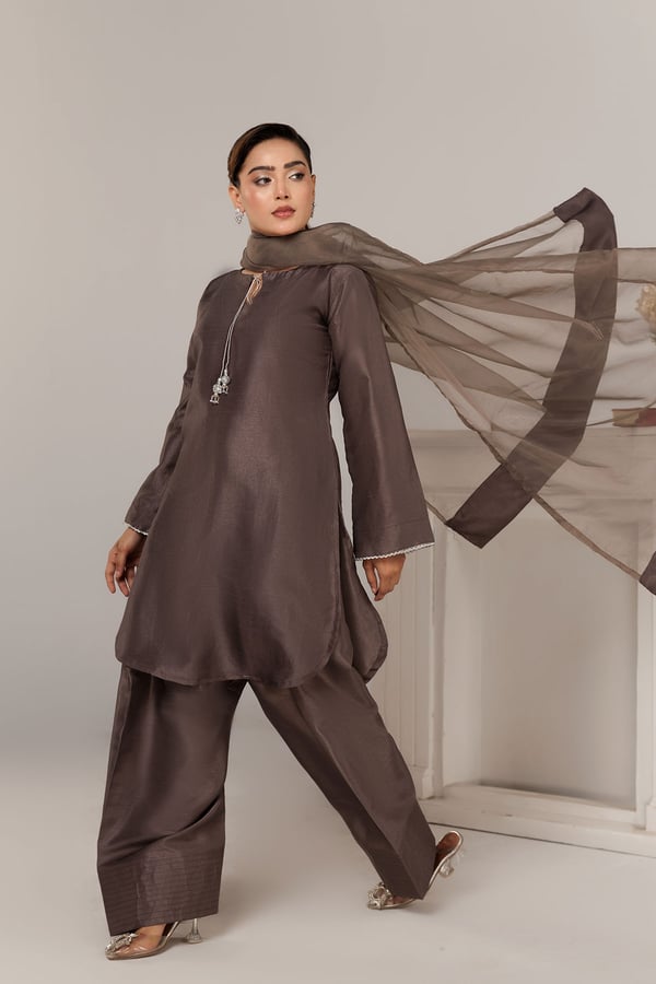 Shiffonz Eid 2025 3 piece casual farshi shalwar collection - Image 2