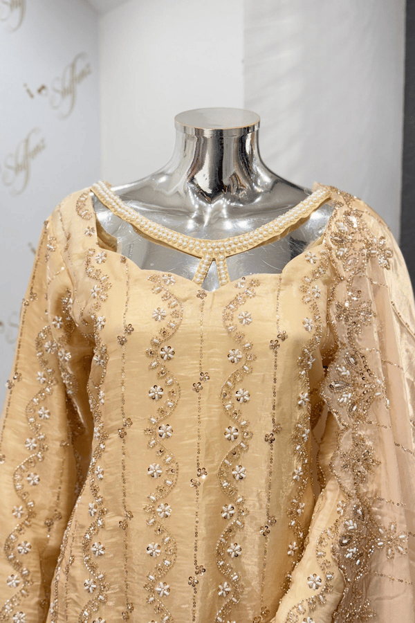 Maya Eid collection 3 Piece embroidered suit - Image 5