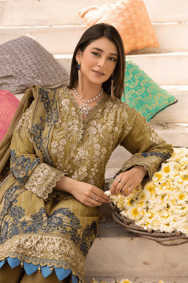 Nazish chiffon lux collection Simplicity 3 piece embroidered suit - Image 5