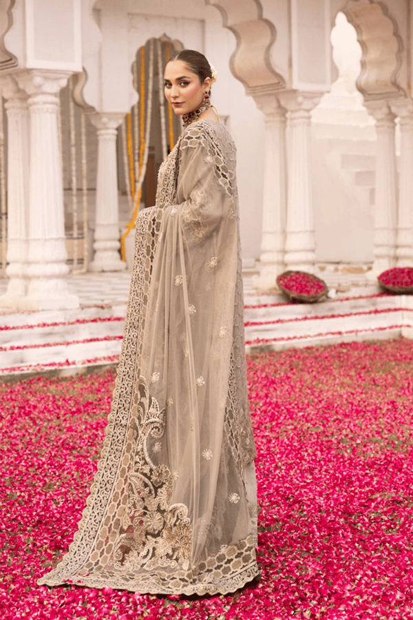 Shiffonz Imrozia premium collection 3 piece embroidered suit - Image 3