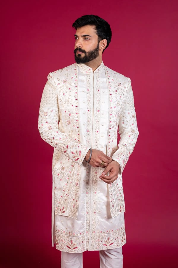 Traditional men's embroidered sherwani - Image 5