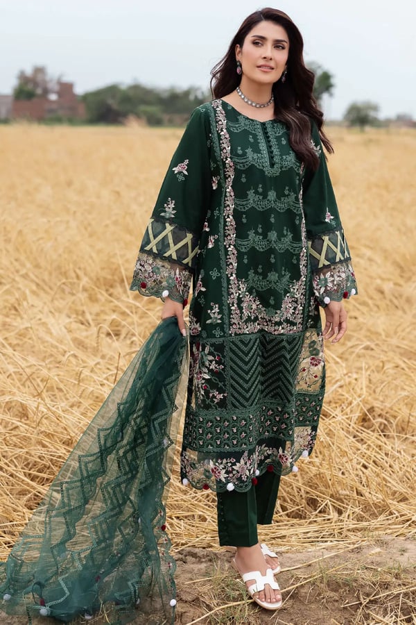 Ayeza khan Heer 3 piece lux Eid edit collection - DGREEN, Large