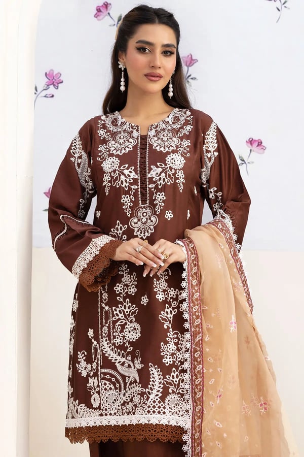 Ivana premium farshi shalwar 3 piece suit - Image 3