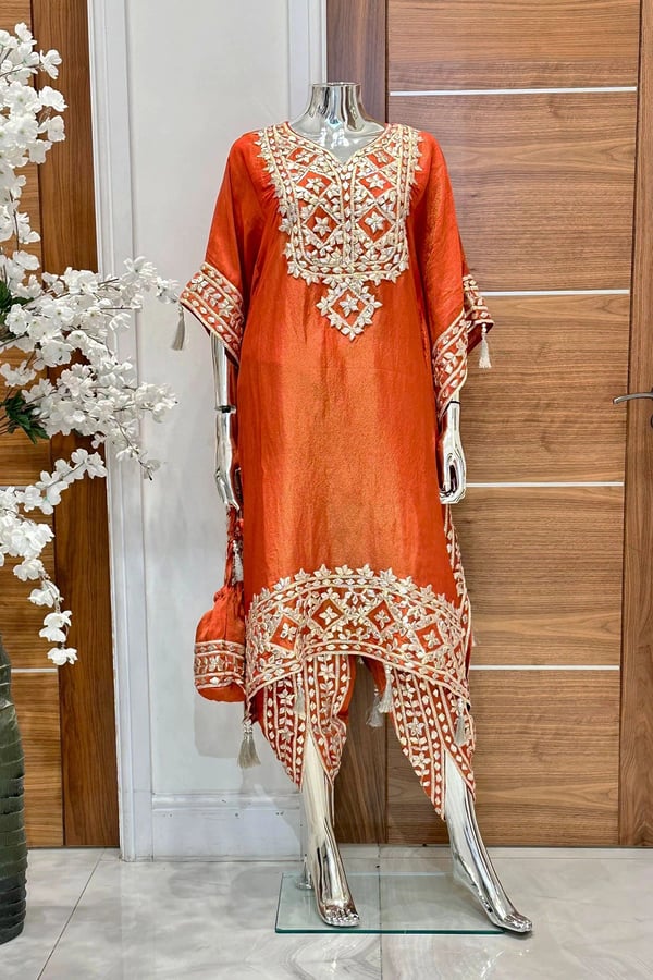 Parwan premium luxe kaftan with tulip collection - Image 8