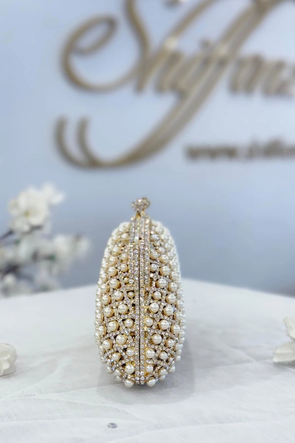Cecilia embroidered clutch bag - Image 2