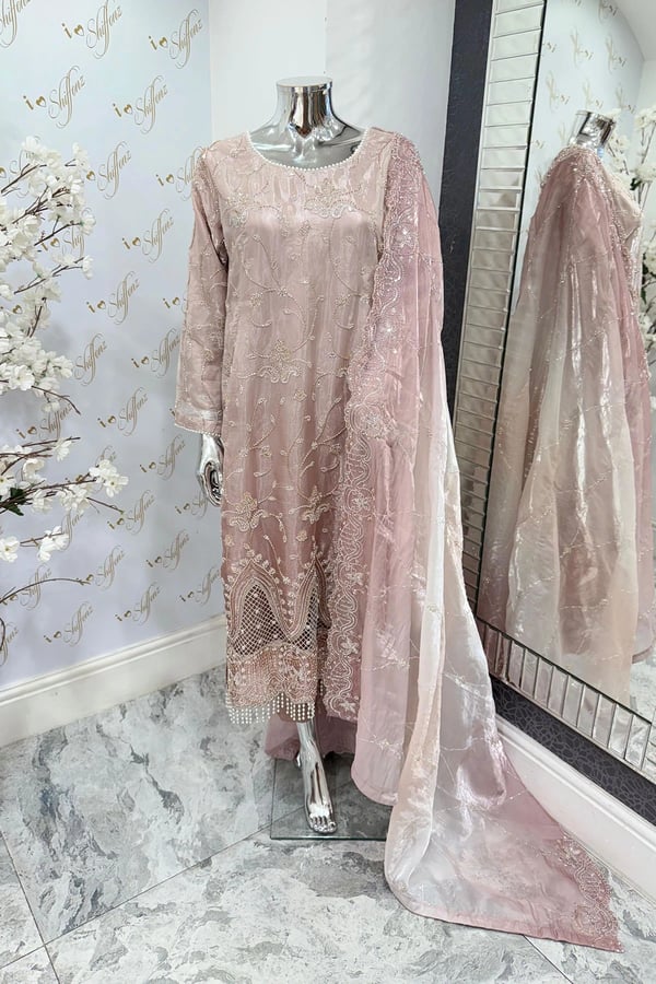 Maya luxe collection embroidered 3 piece suit - Image 3
