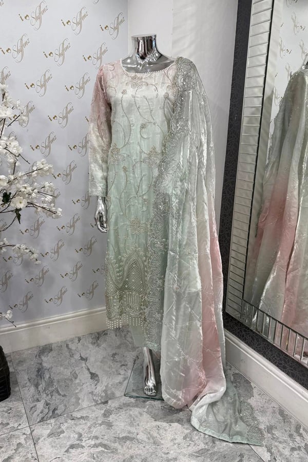 Maya luxe collection embroidered 3 piece suit - Image 4