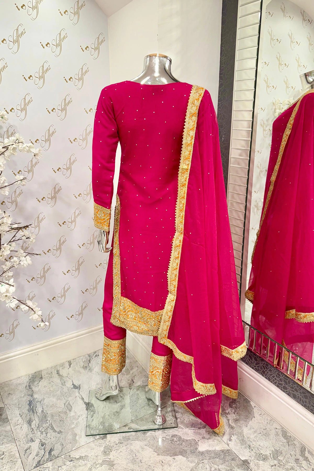 Zavia premium collection 3 piece suit - Image 4