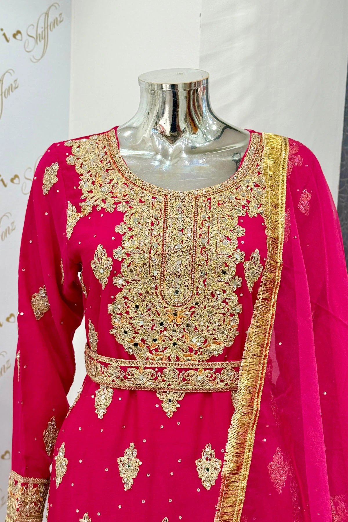 Zavia premium collection 3 piece luxe gharara suit - Image 5