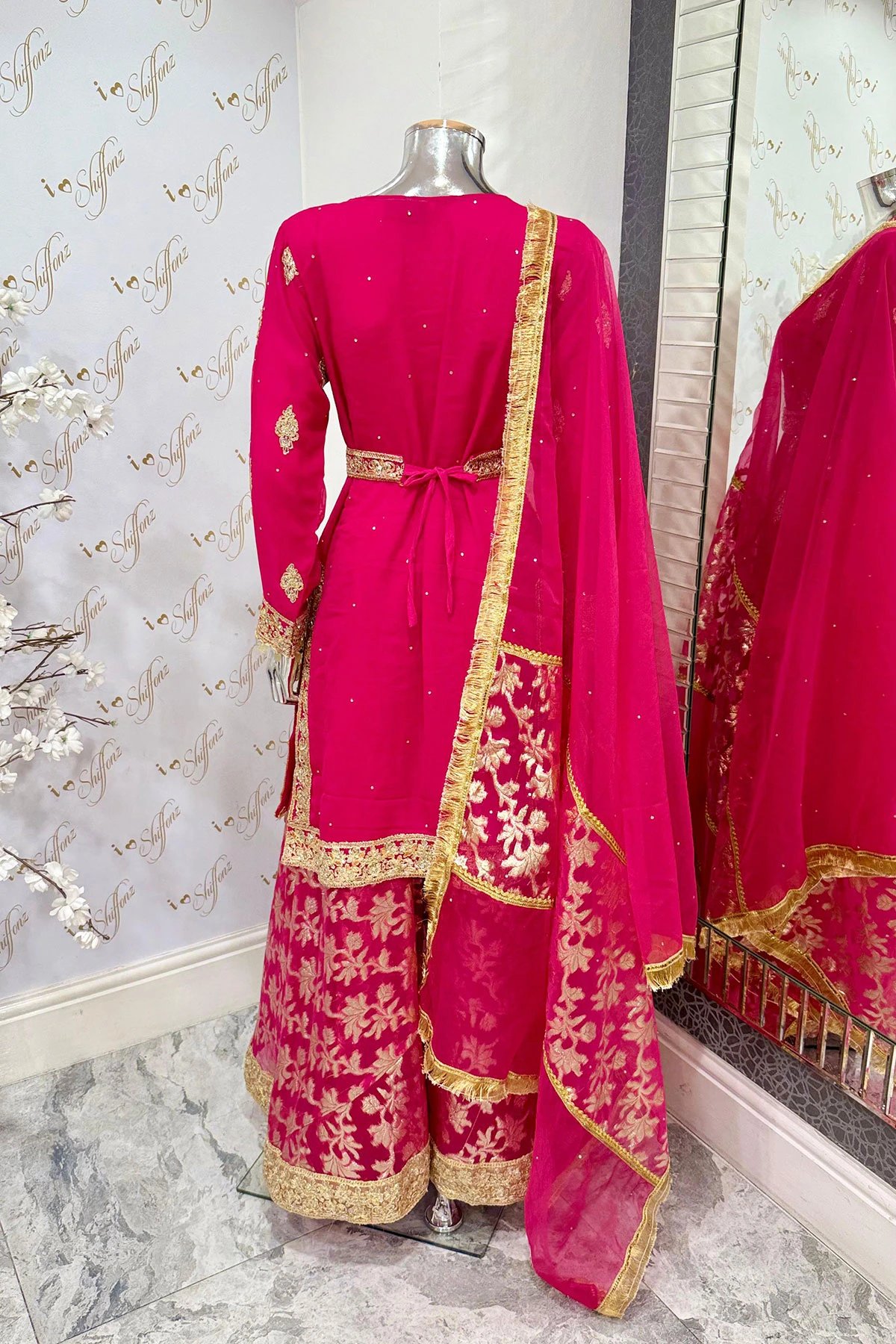 Zavia premium collection 3 piece luxe gharara suit - Image 4