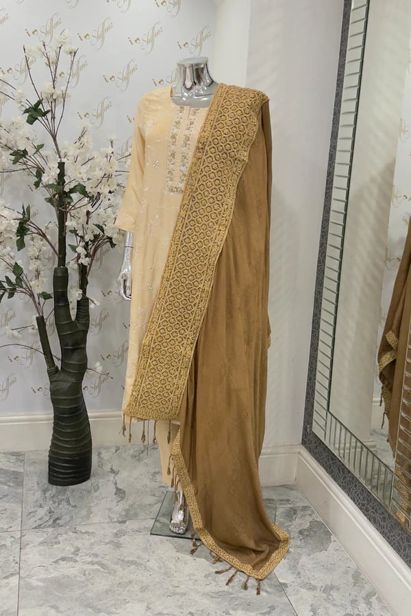 Marina embroidered shawl - Brown, FS