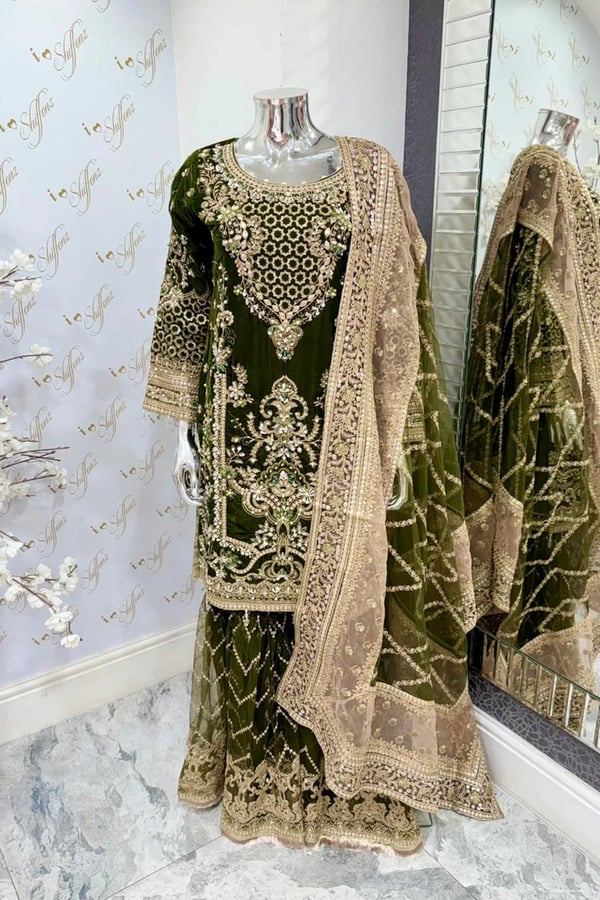 Imrozia velvet collection 3 piece gharara suit