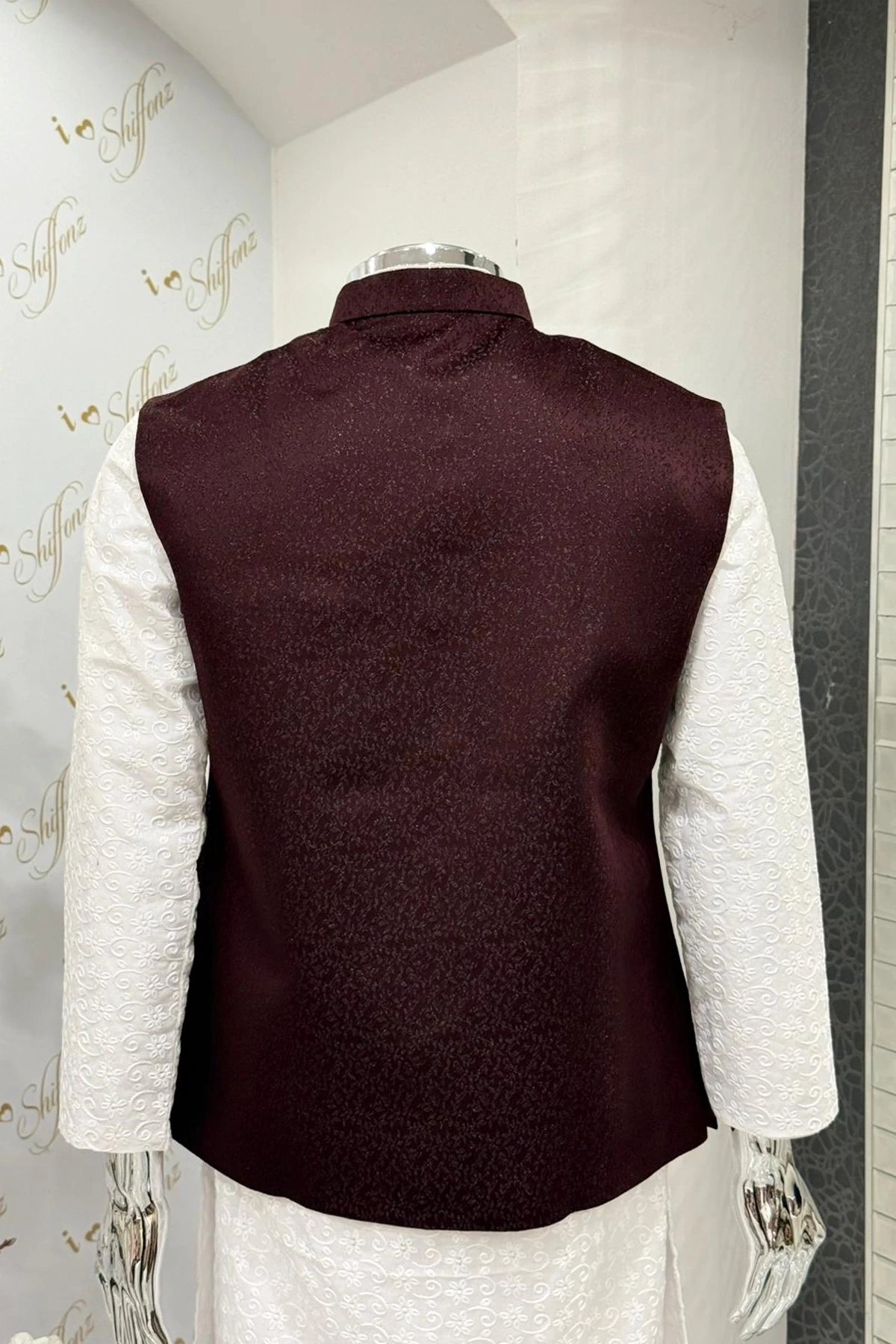 Men's lux brocade waistcoat - Image 3