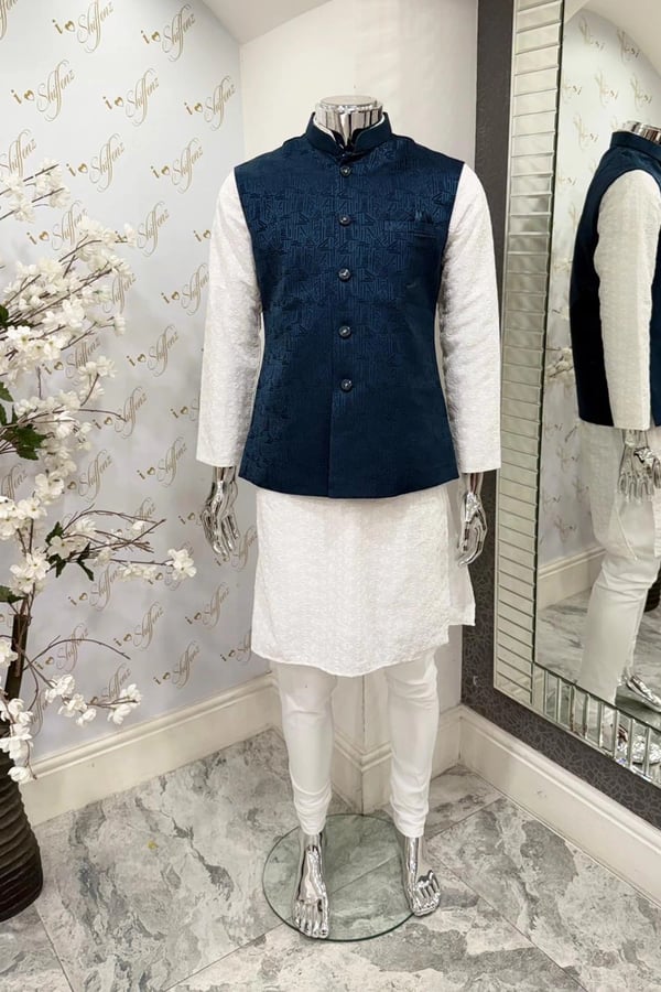 Men's stylish brocade waistcoat