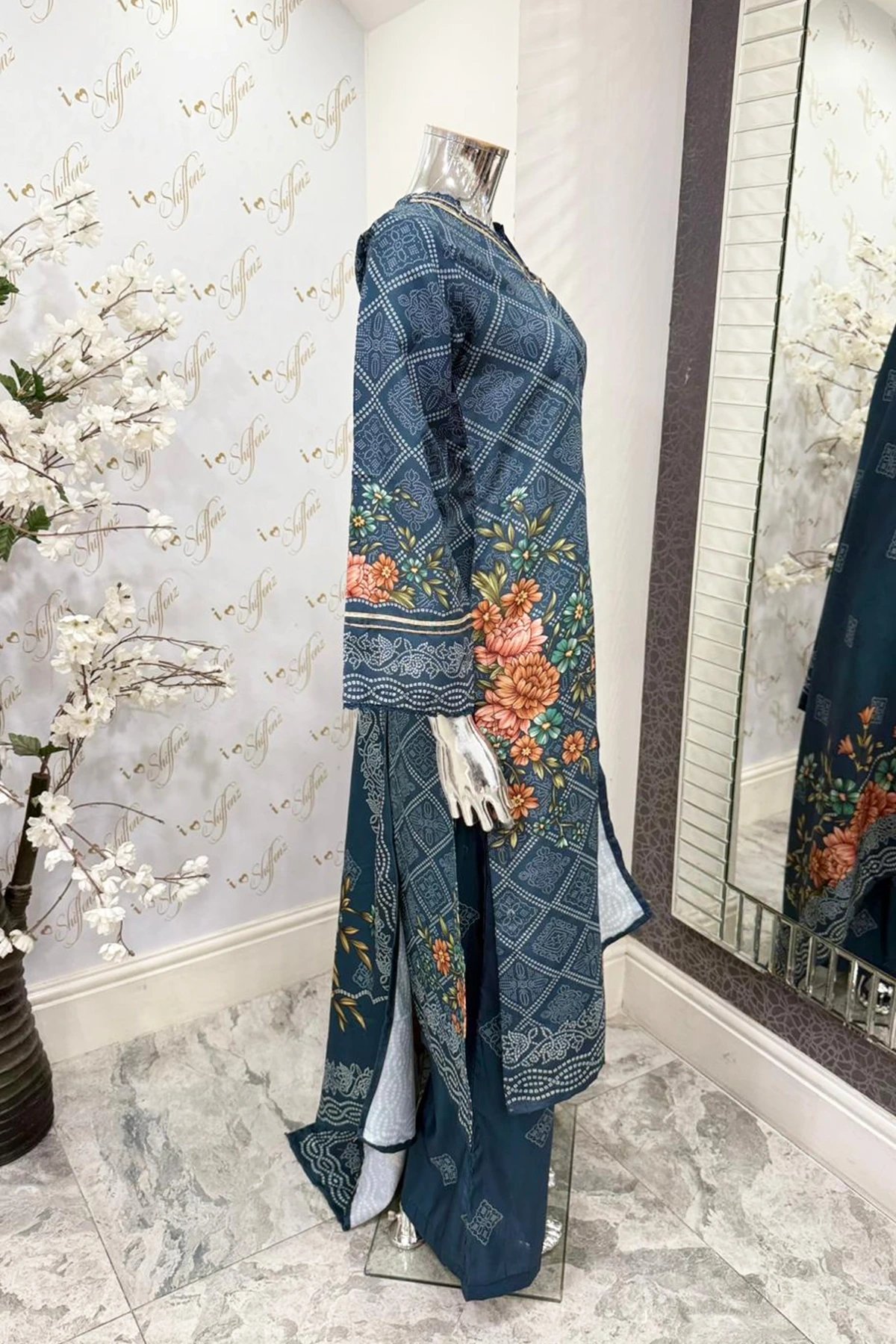 Amarah 3 piece chunri premium collection - Image 3