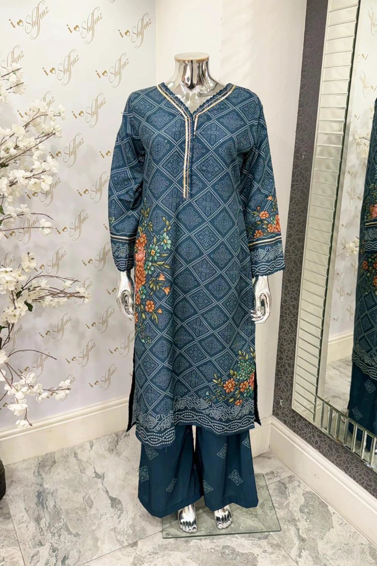 Amarah 3 piece chunri premium collection - Image 2