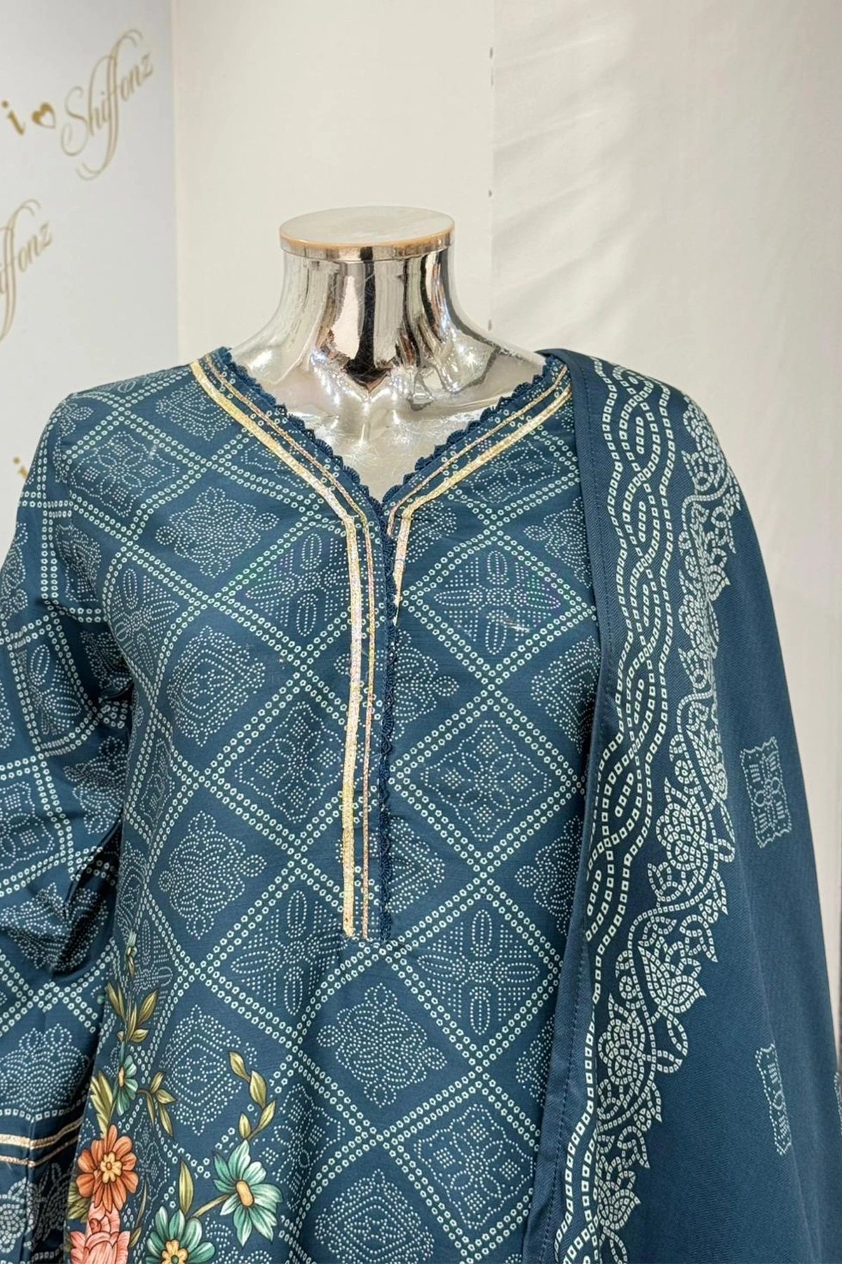 Amarah 3 piece chunri premium collection - Image 5