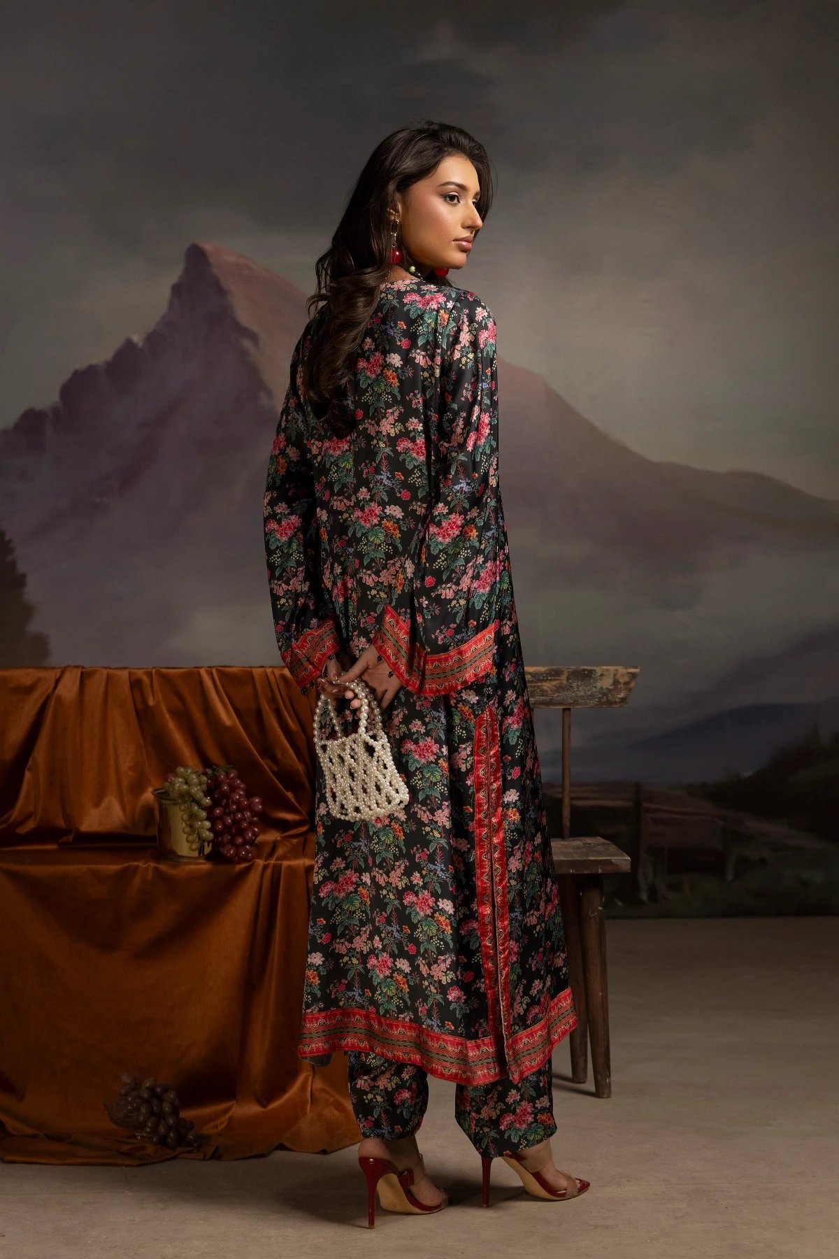 Silk premium collection 2 piece coord set - Image 2