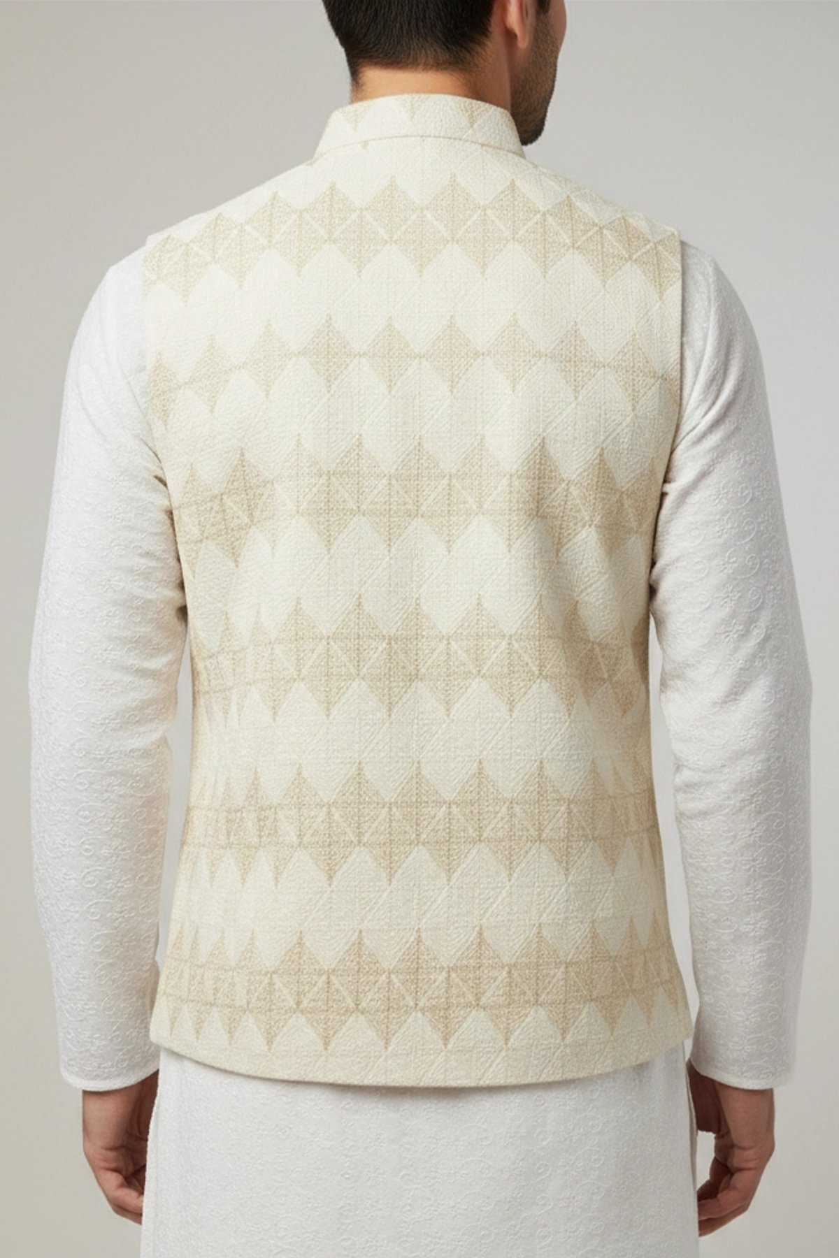 Men's thread work embroidered waistcoat - Image 3