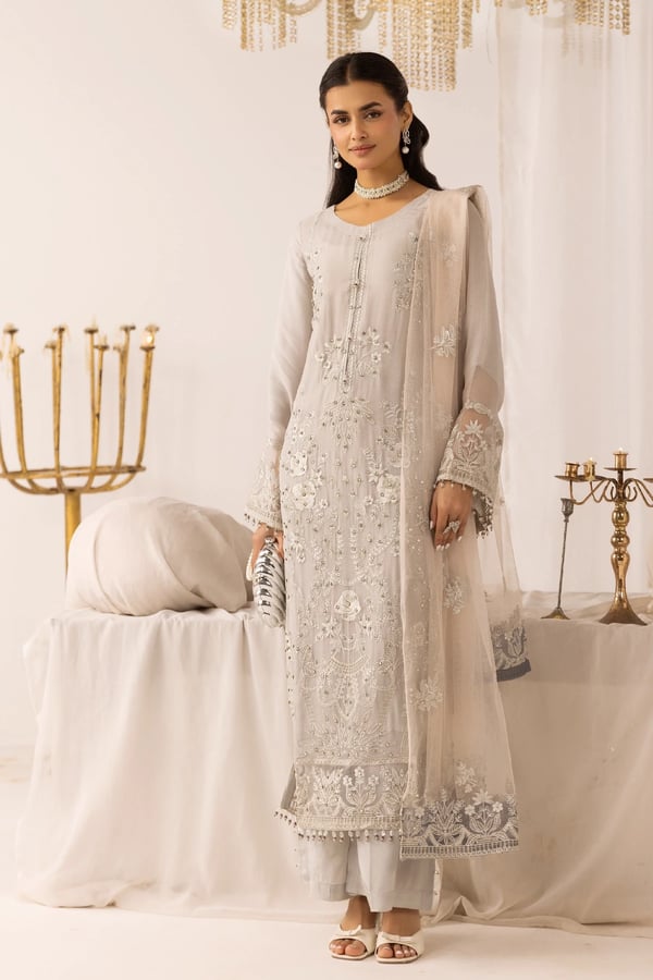 Ayra premium collection 3 piece embroidered suit - Grey, X - Large