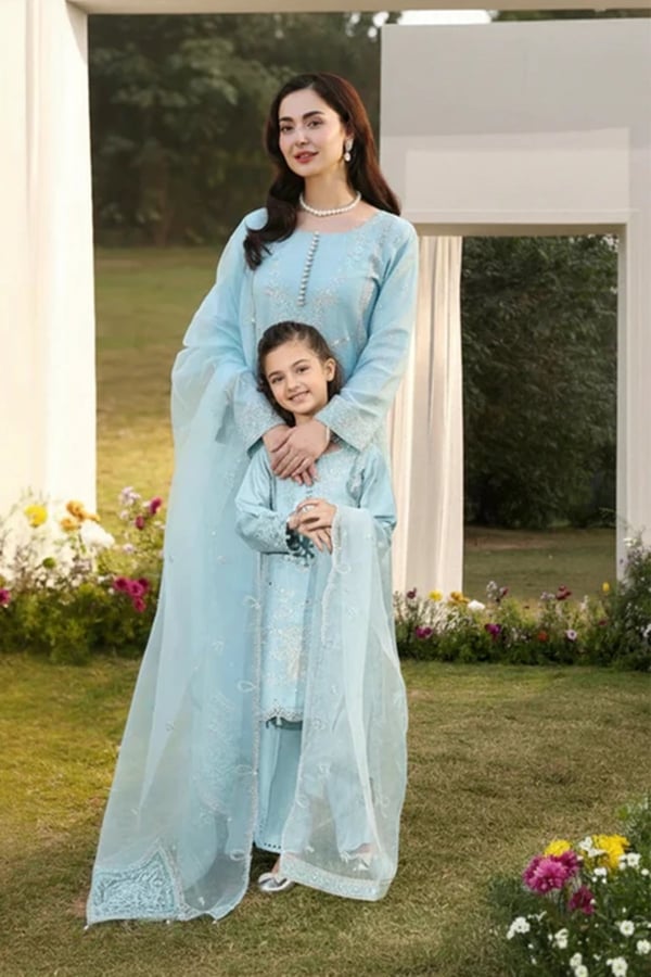 Hania Amir kids Eid edit 3 piece embroidered suit - S BLUE, 28