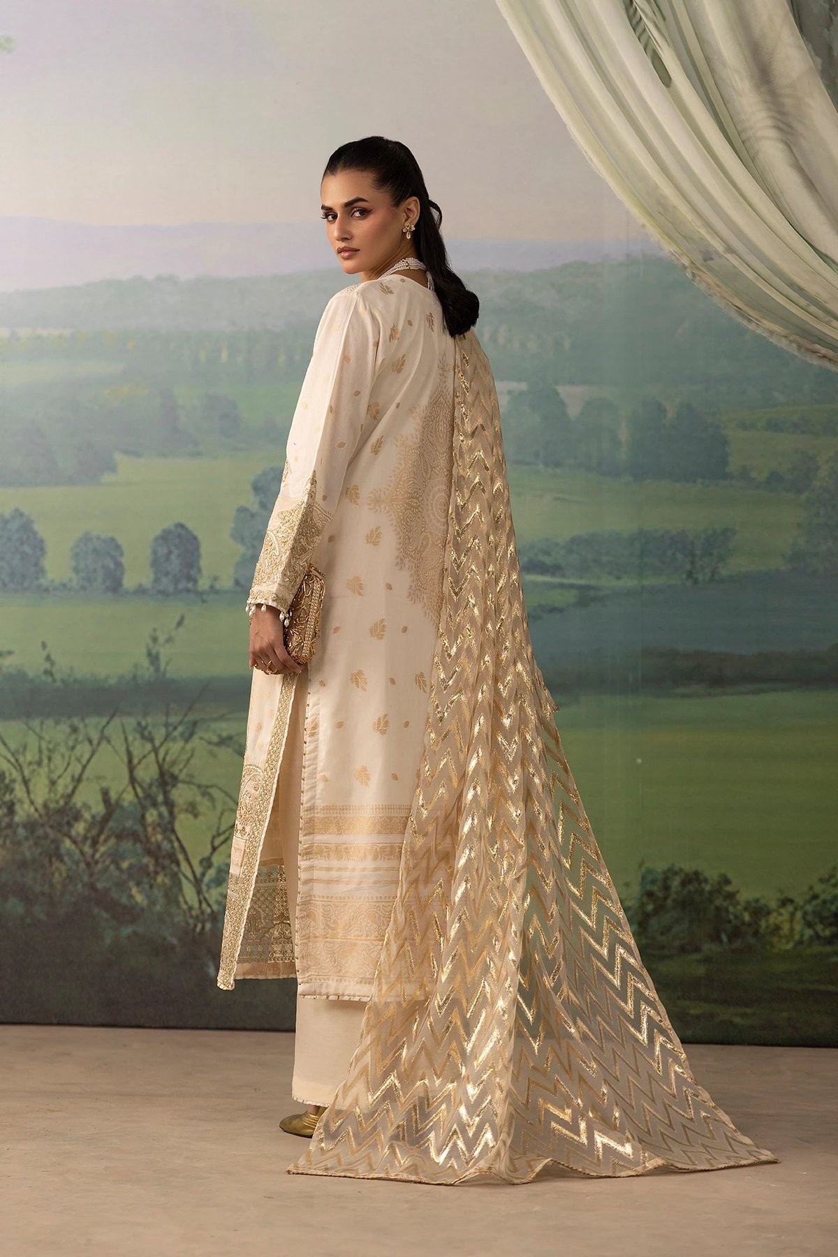 Shiffonz Eid 3 piece Jacquard premium collection - Image 3