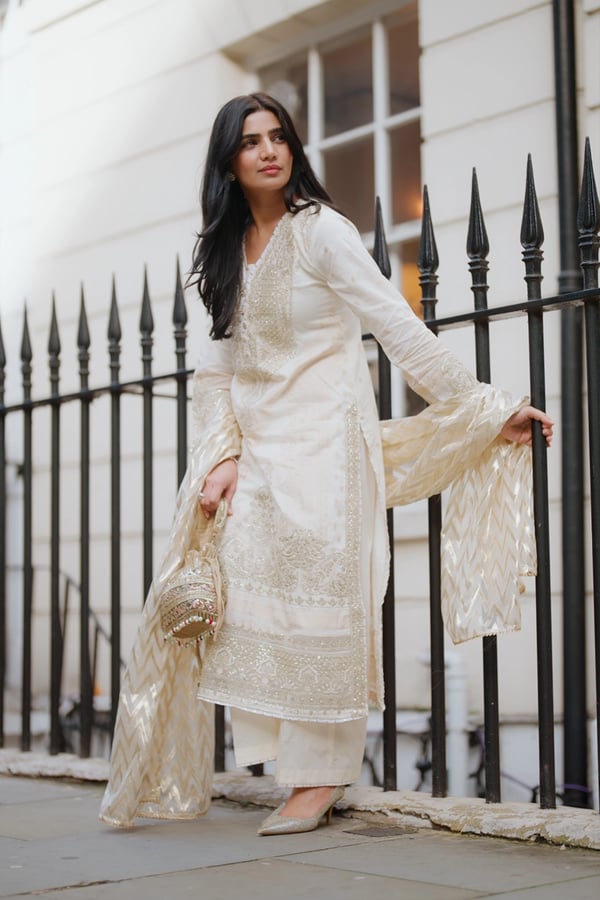 Shiffonz Eid 3 piece Jacquard premium collection - Cream, X - Large