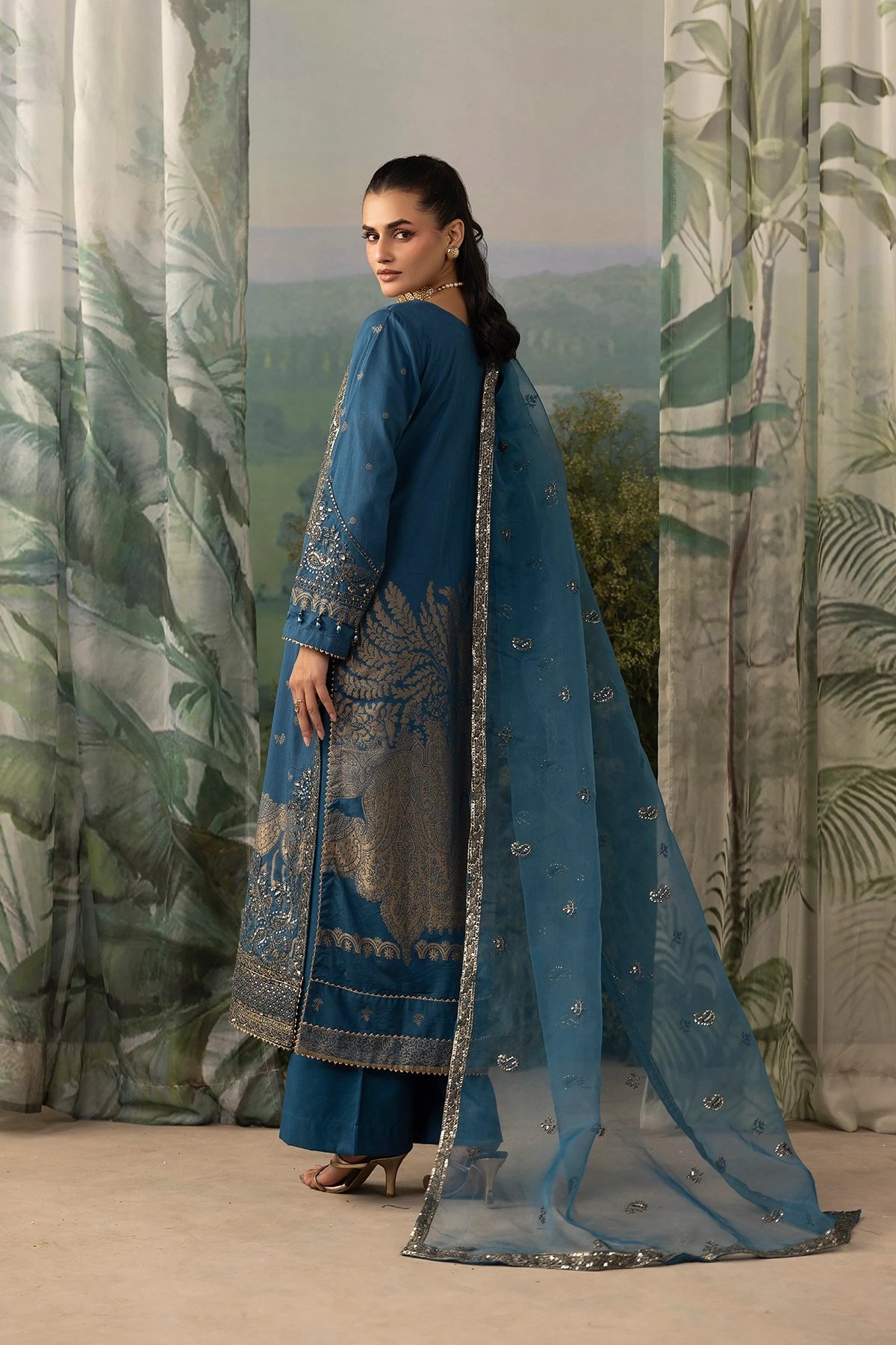 Shiffonz Eid exclusive 3 piece Jacquard premium collection - Image 3