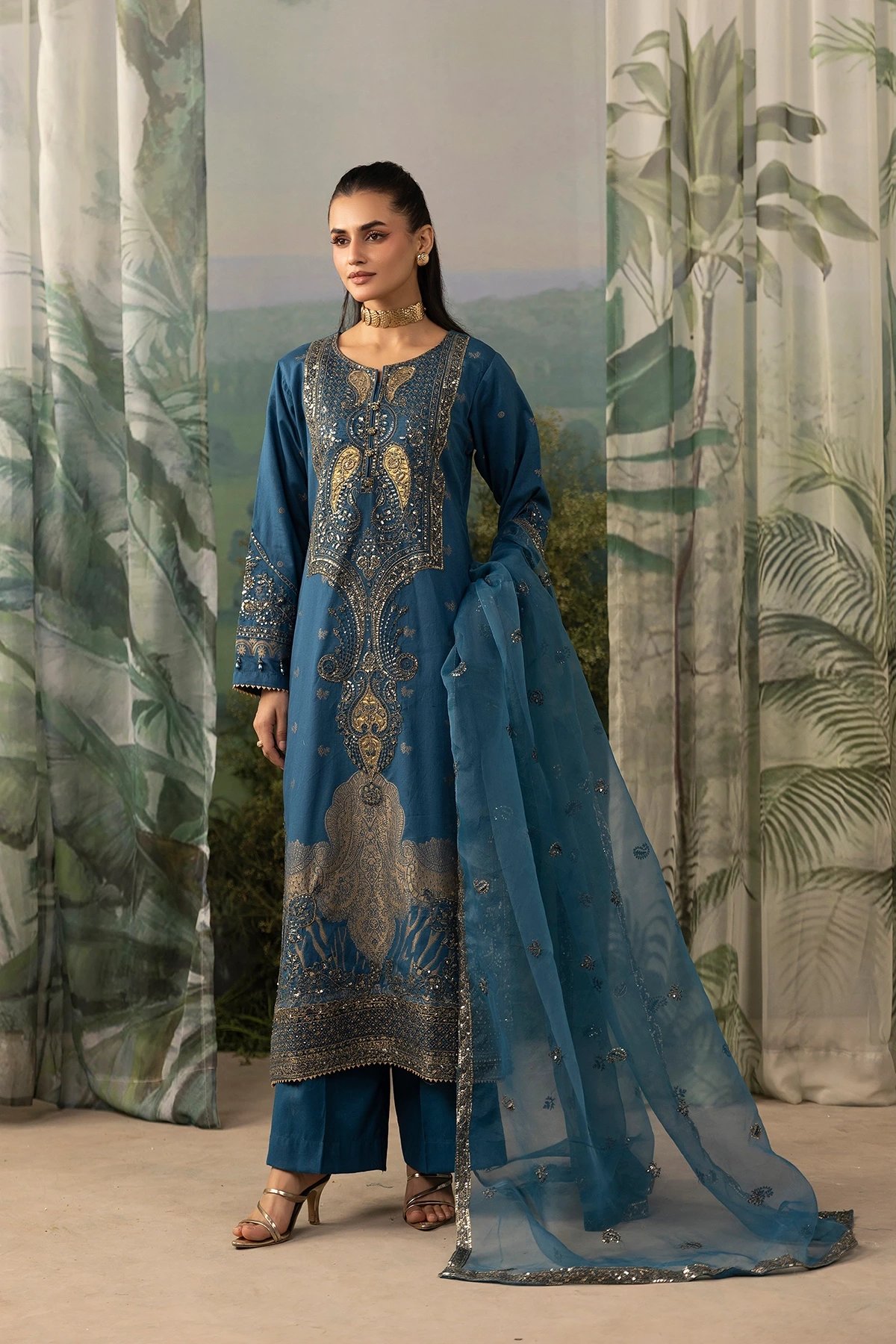 Shiffonz Eid exclusive 3 piece Jacquard premium collection - Image 2