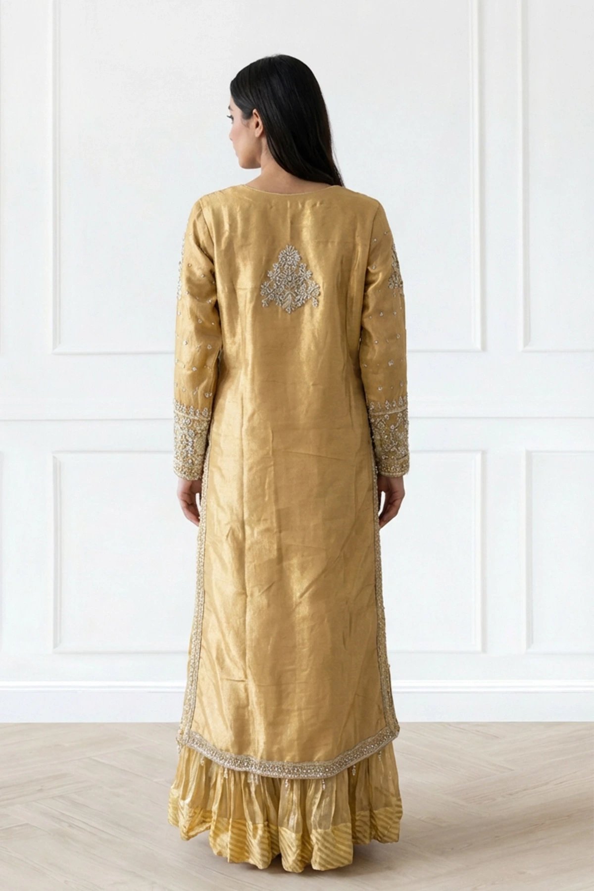 Lara premium collection 3 piece suit with crushed sharara - Image 2