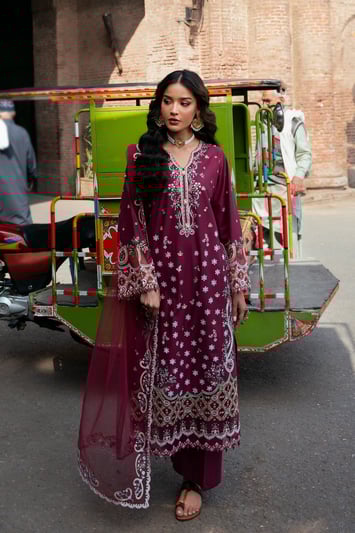 Bazaar kahani collection luxe 3 piece embroidered Eid suit - Maroon, Medium
