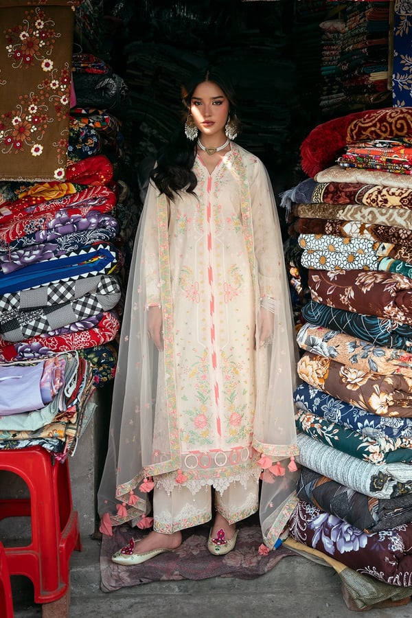Bazaar kahani collection mother and daughter Eid edit - Cream, X - Large