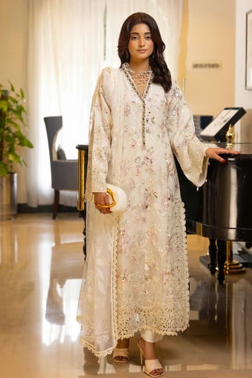 Shiffonz luxe collection 3 piece embroidered suit - Cream, Small