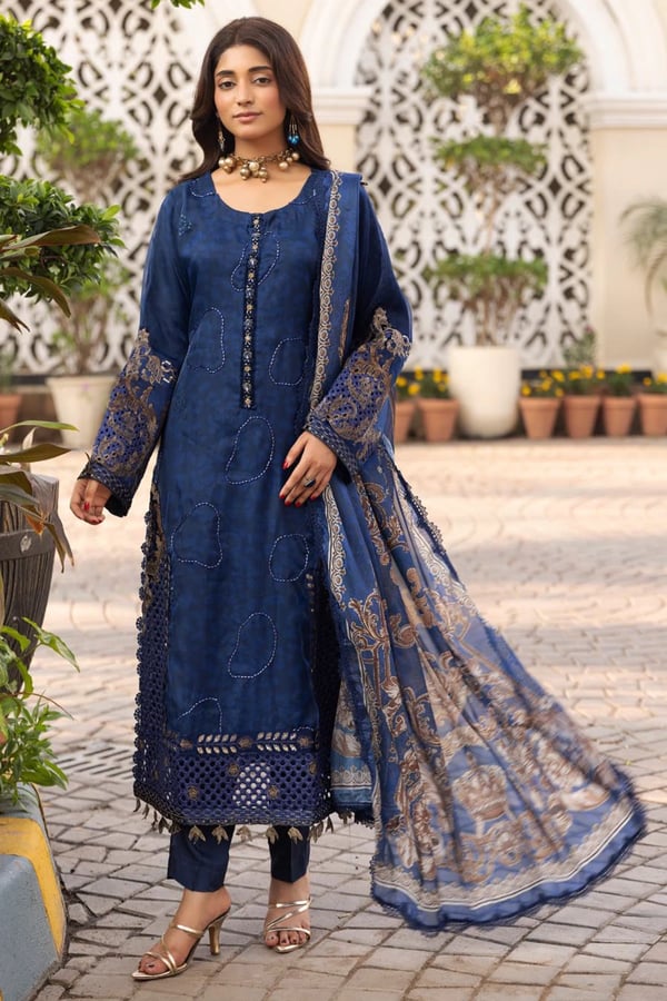 Shiffonz luxe collection embroidered 3 piece suit - Blue, X - Large