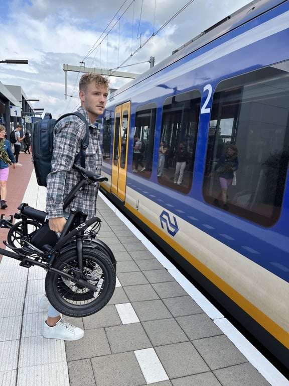 Lichtgewicht vouwfiets voor in de trein
