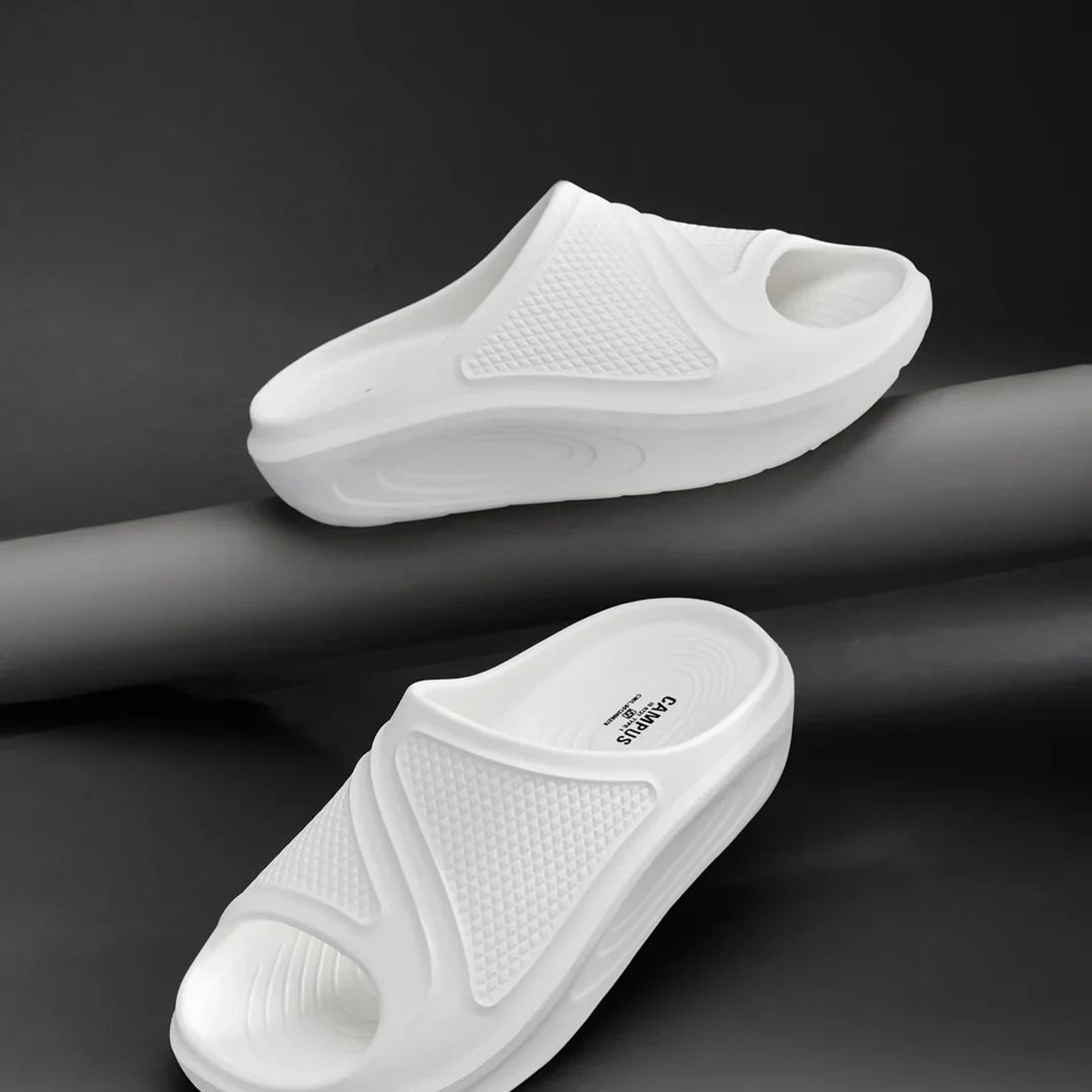 GC-4036 White Men's Slides