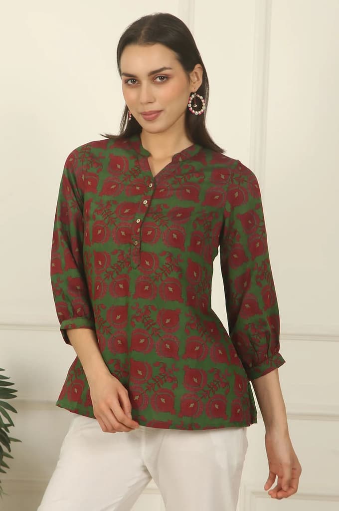 Green Printed Crepe Straight Top — photo 5