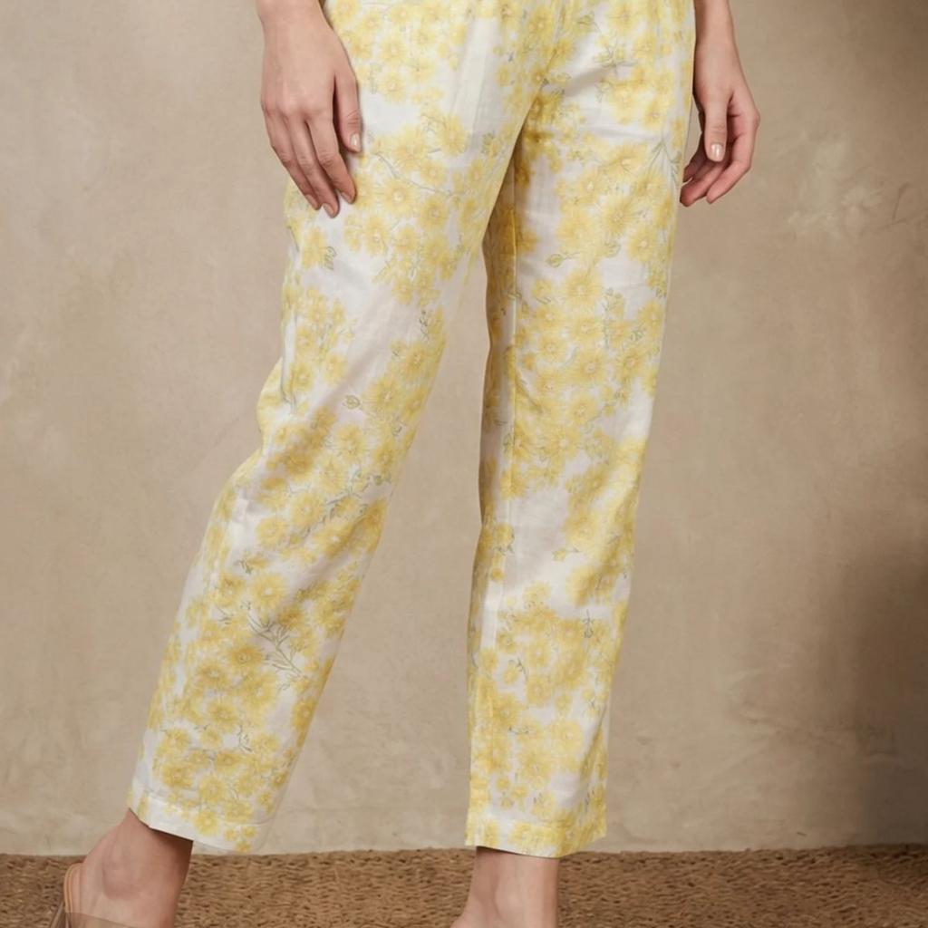 Yellow Floral Printed Pure Cotton Ankle Length Straight Pants