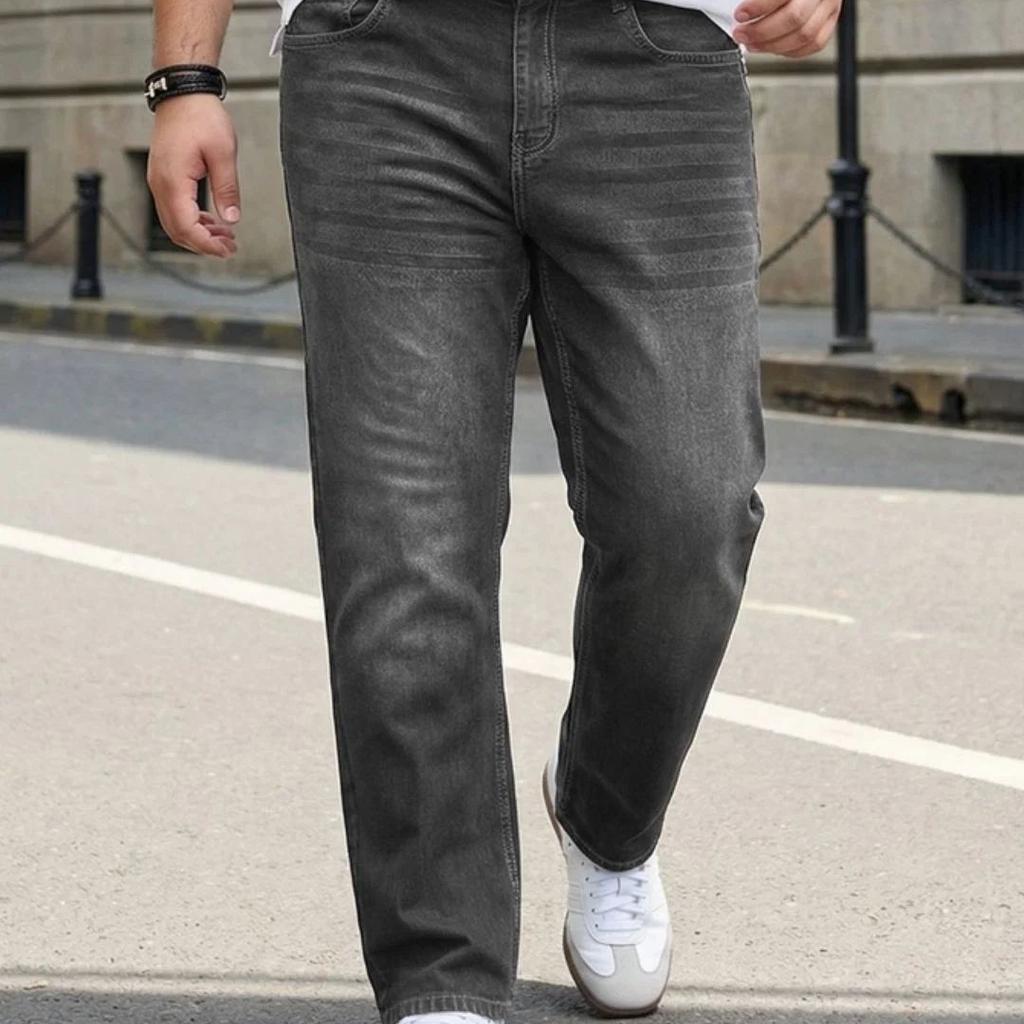 Plus Men's Grey Relaxed Fit Washed Denim Jeans Non-Stretchable