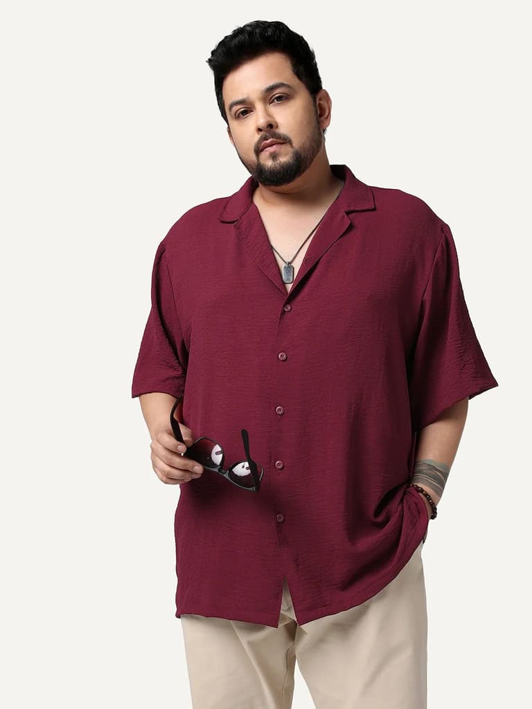 Plus Men's Red Cotton Half Sleeve Relaxed Fit Textured Shirt with Cuban Collar — 2XL / Red