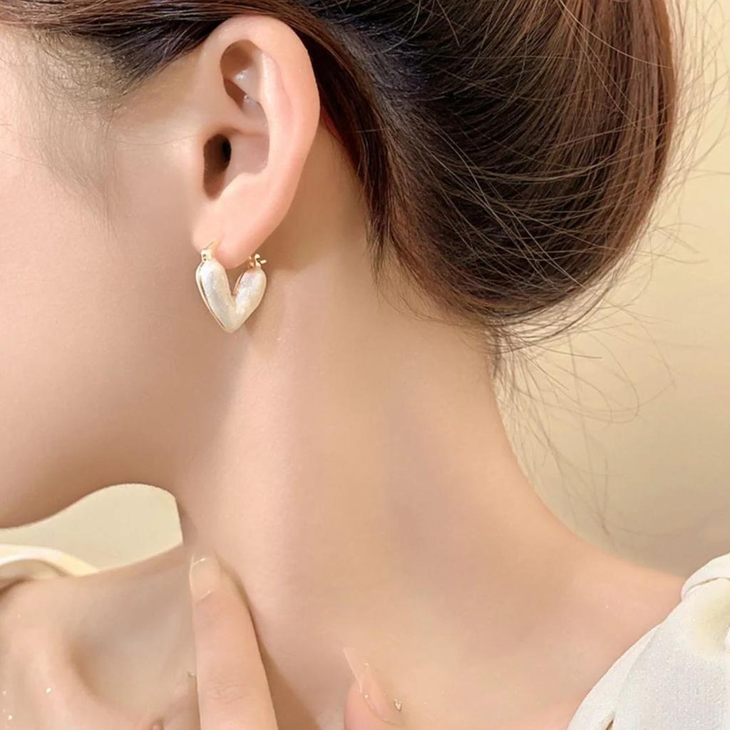 Cherished Hearts - Glowing Heart Stud Earrings — photo 3