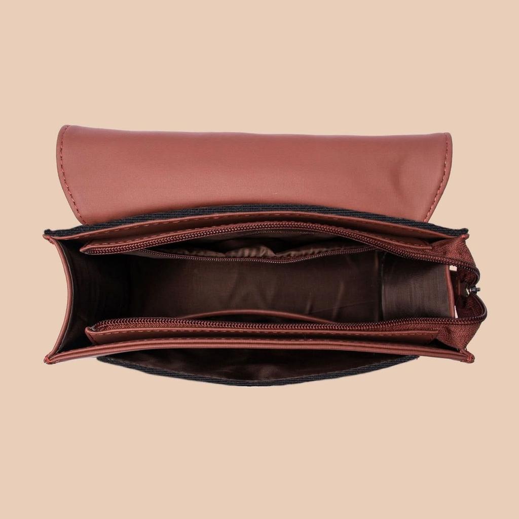 Hooghly Nouveau Beyond Basic Sling Bag — photo 3