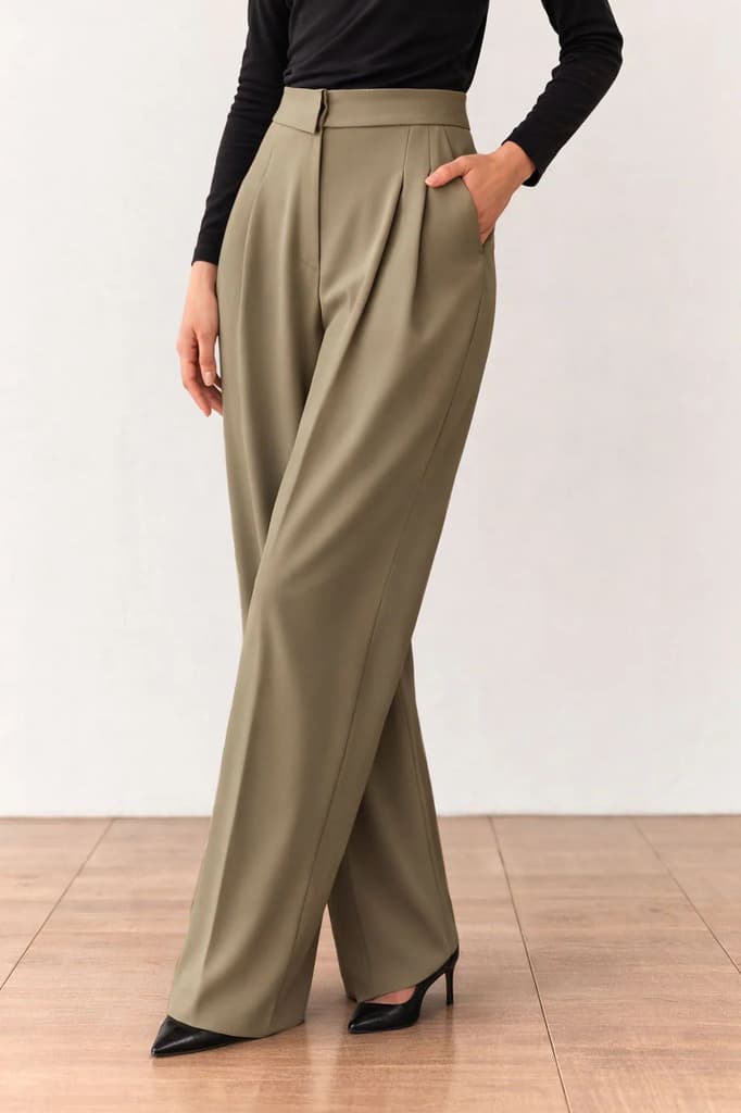 Clean Collar Waist Pleated Trousers — photo 9