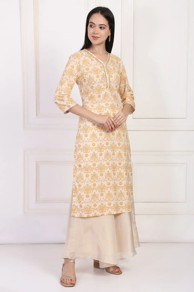 Cream Ethnic Damask Printed Lace Trim Straight Rayon Kurta — photo 6