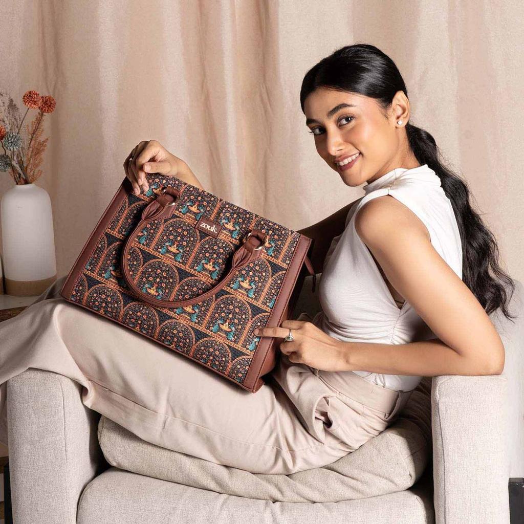 Royal Indian peacock Motif Classic Handbag — photo 2