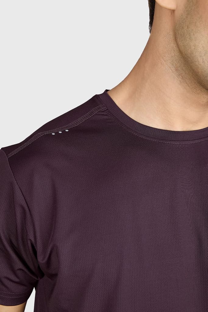 Laser Cut Running T-shirt Raisin — photo 4