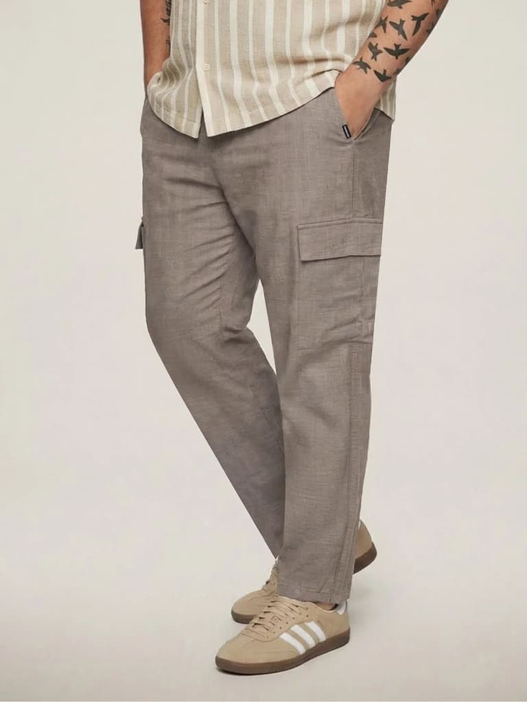 Plus Men's Light Khaki Straight Fit Linen Cargo Pants with 6 Pockets — photo 2